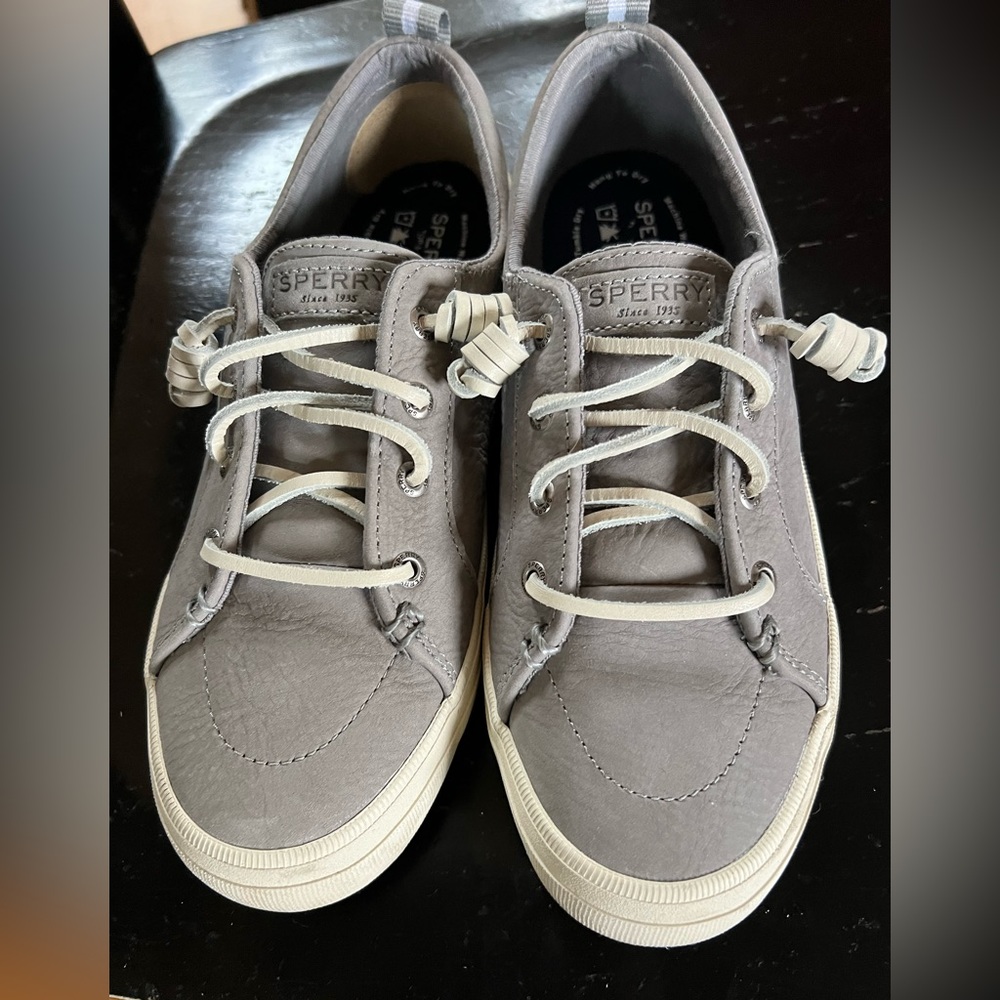 Sperry Sneakers EUC Worn 2x
